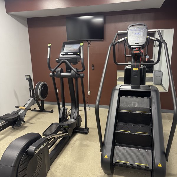 stairmaster/elliptical